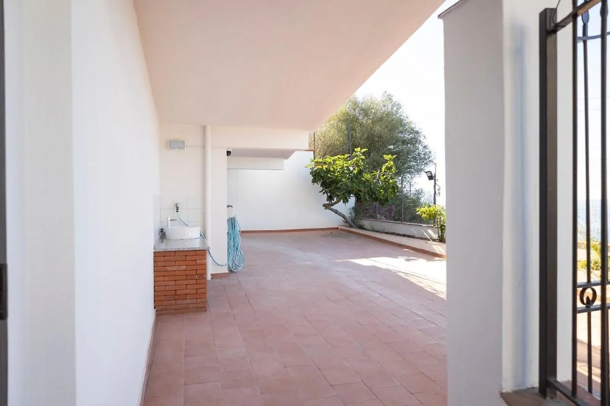 Trabia Villa Bedda Mia B